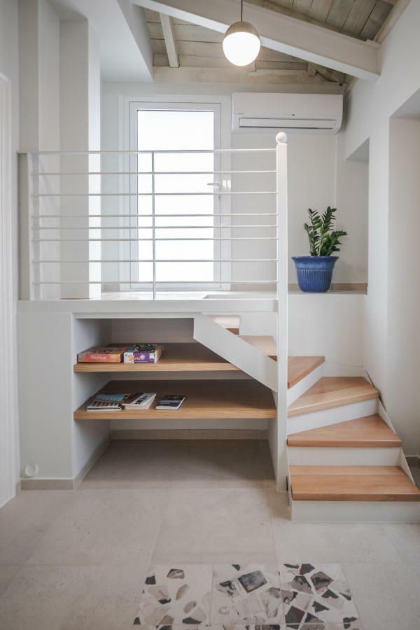 Stylish - 8f House * Каламата
